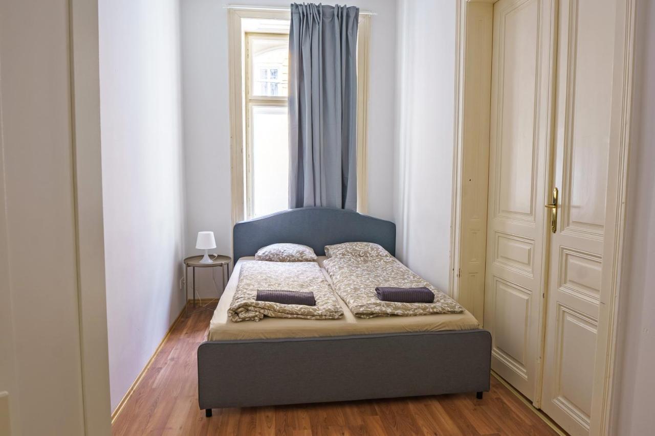Appartement 1090 *
